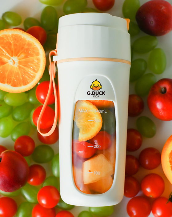 Portable Rechargeable Mini Juicer with Ice Crushing Function